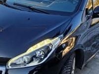 używany Peugeot 208 I Czarny