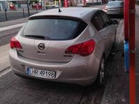 używany Opel Astra Perełka, Grzane fotele Navi