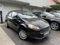 Używany Ford Fiesta 75 KM (55 kW) 2014 Czarny (metalik) Hatchback