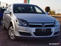 używany Opel Astra 1.6 benzna automat