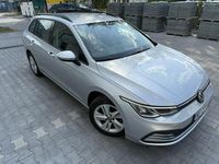 używany VW Golf VIII 1.5dm 130KM 2021r. 141 000km