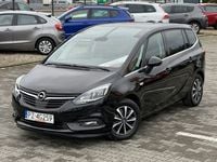 Używany Opel Zafira 135 KM (99 kW) 2018 Brązowy (metalik) Minivan