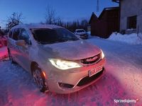 Używany Chrysler Pacifica Touring 2017 Kombi