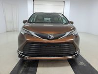 używany Toyota Sienna 2.5dm 190KM 2021r. 2 900km