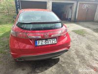 Używany Honda Civic 2010 Czerwony Hatchback