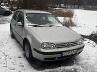 Używany VW Golf IV 1998 Srebrny Hatchback