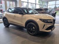 używany Alfa Romeo Junior Ibrida Ibrida 1.2 145 KM (107 kW) eDCT6 MHEV