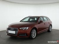 Używany Audi A4 2018 Bordowy Kombi