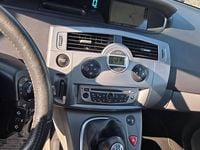Używany Renault Scénic II 110 KM (80 kW) 2008 Minivan