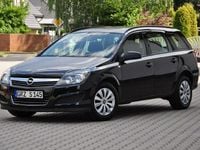 Używany Opel Astra 90 KM (66 kW) 2009 Czarny Kombi