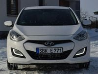 Używany Hyundai i30 100 KM (73 kW) 2015 Biały Hatchback