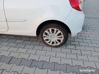 używany Renault Clio III - uszkodzone