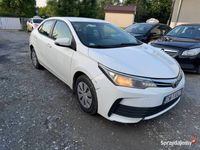 Używany Toyota Corolla 99 KM (72 kW) 2018 Biały Sedan/Limuzyna
