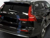 używany Volvo V60 CC B5 AWD Core