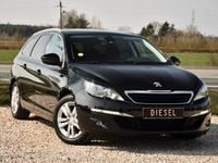 Używany Peugeot 308 120 KM (88 kW) 2014 Niebieski ciemny (metalik, perła) Hatchback