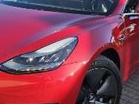 Używany Tesla Model 3 338 kW (460 KM) 2019 Bordowy Sedan/Limuzyna