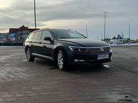 Używany VW Passat Trendline 2018 Szary Sedan/Limuzyna