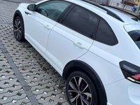 Używany VW Taigo R-line 150 KM (110 kW) 2024 Biały SUV