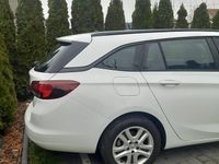 używany Opel Astra Lift salon Polska niski przebieg