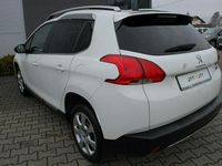 Używany Peugeot 2008 120 KM (88 kW) 2014 Biały SUV