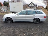 Używany Mercedes E320 224 KM (164 kW) 2007 Srebrny Kombi