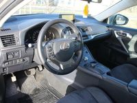 używany Lexus CT200h CT 200 h na gwarancji z niskim przebiegiemh na gwarancji z niskim przebiegiem