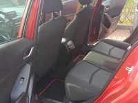 Używany Mazda 3 2017 Bordowy Hatchback