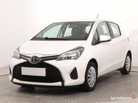 Używany Toyota Yaris 69 KM (50 kW) 2015 Biały Hatchback