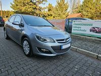 używany Opel Astra 1.4dm 140KM 2014r. 98 000km