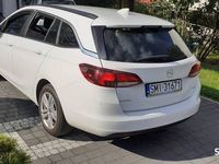używany Opel Astra kombi 2017 prywatny