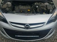 używany Opel Astra 1.4dm 140KM 2015r. 177 026km