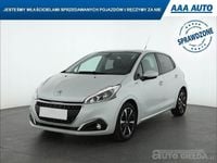 Używany Peugeot 208 2018 Biały Hatchback