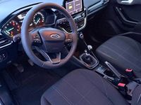 Używany Ford Fiesta 2018 Niebieski Hatchback