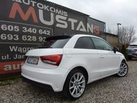 używany Audi A1 1.4dm 92KM 2015r. 74 400km