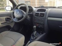 używany Renault Clio 5drzwi 1.2 klima stan bardzo dobry 2006r