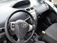 używany Toyota Yaris 