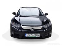 używany Honda Civic sedan (limuzyna)