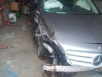 Używany Mercedes B180 2012 Minivan