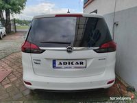 używany Opel Zafira 1.6dm 120KM 2015r. 198 000km