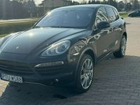 używany Porsche Cayenne 4.1dm 382KM 2013r. 164 350km