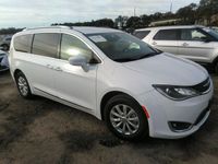 używany Chrysler Pacifica 2019, 3.6L, Touring L, od ubezpieczalni