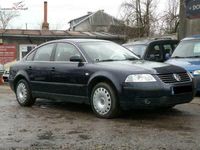 Używany VW Passat 100 KM (73 kW) 2002 Niebieski ciemny (metalik) Sedan/Limuzyna