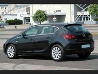 Używany Opel Astra Cosmo 2010 Czarny Hatchback