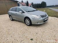 używany Toyota Avensis 2009 r benzyna +LPG