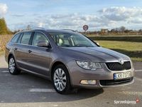 Używany Skoda Superb 2011 Brązowy Kombi