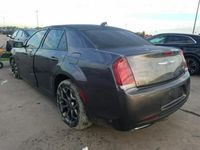 używany Chrysler 300C 3.6dm 300KM 2016r. 110 000km