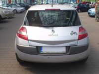 używany Renault Mégane II 1.5dm 105KM 2006r. 119 000km