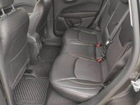 Używany Jeep Compass Limited 140 KM (102 kW) 2018 Szary SUV