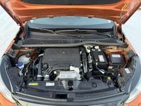 używany Peugeot 2008 1.2dm 130KM 2020r. 69 000km