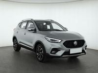 Używany MG ZS 106 KM (77 kW) 2024 Srebrny SUV